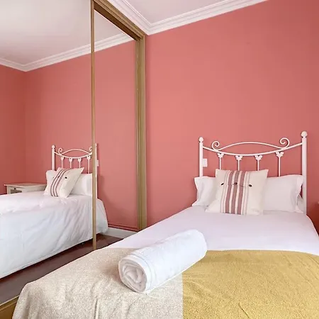 Familiar Centrico Apartament *